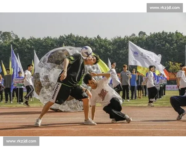 聚焦青少年优势突出的专业足球训练营科学培养国际化实战化发展平台
